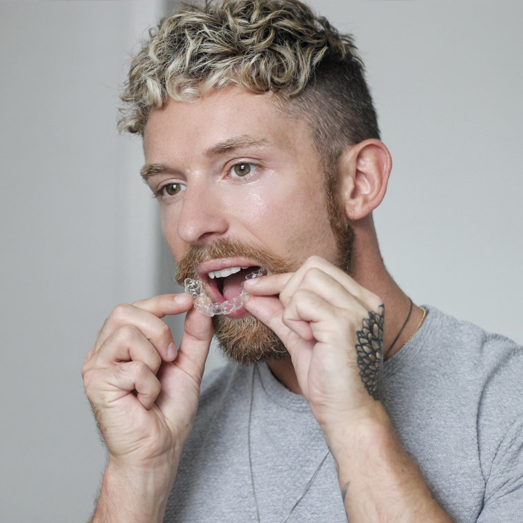 Straighten your smile in secret Straighten your smile in secret