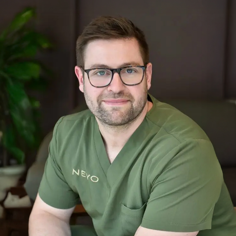 Meet
Dr Neil Woodhouse Meet
Dr Neil Woodhouse